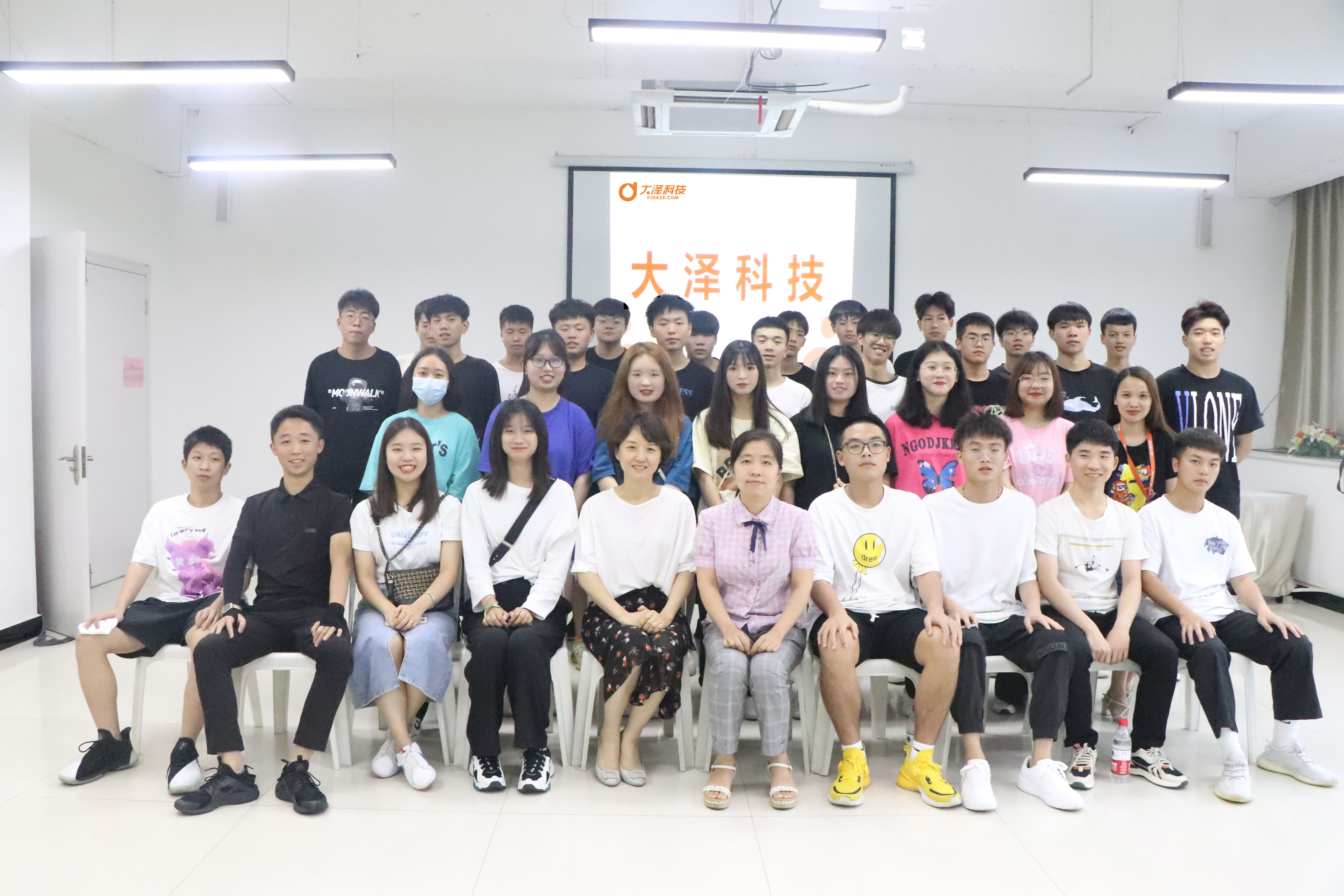 图片8.jpg