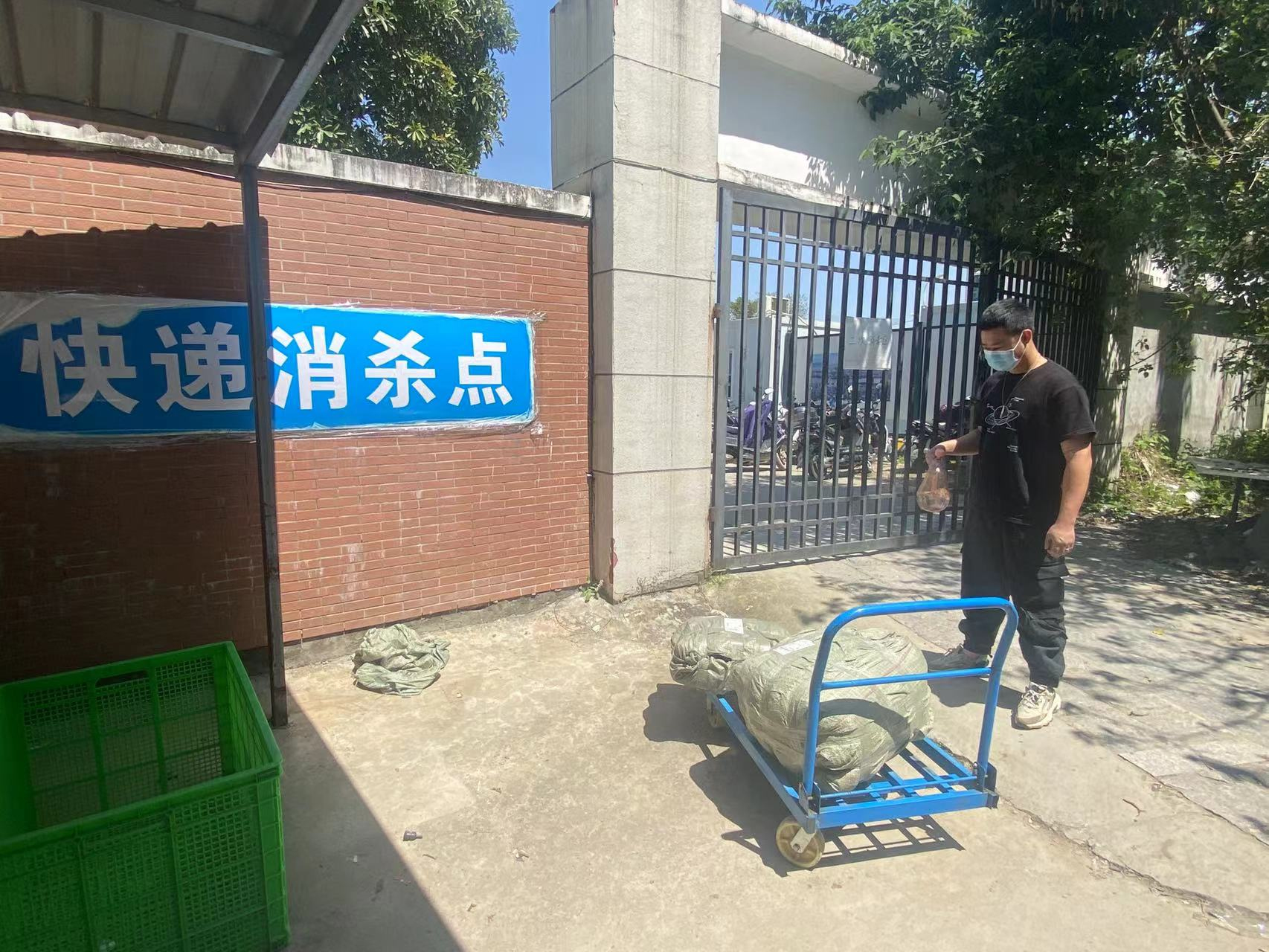 007-1.  图片13.jpg