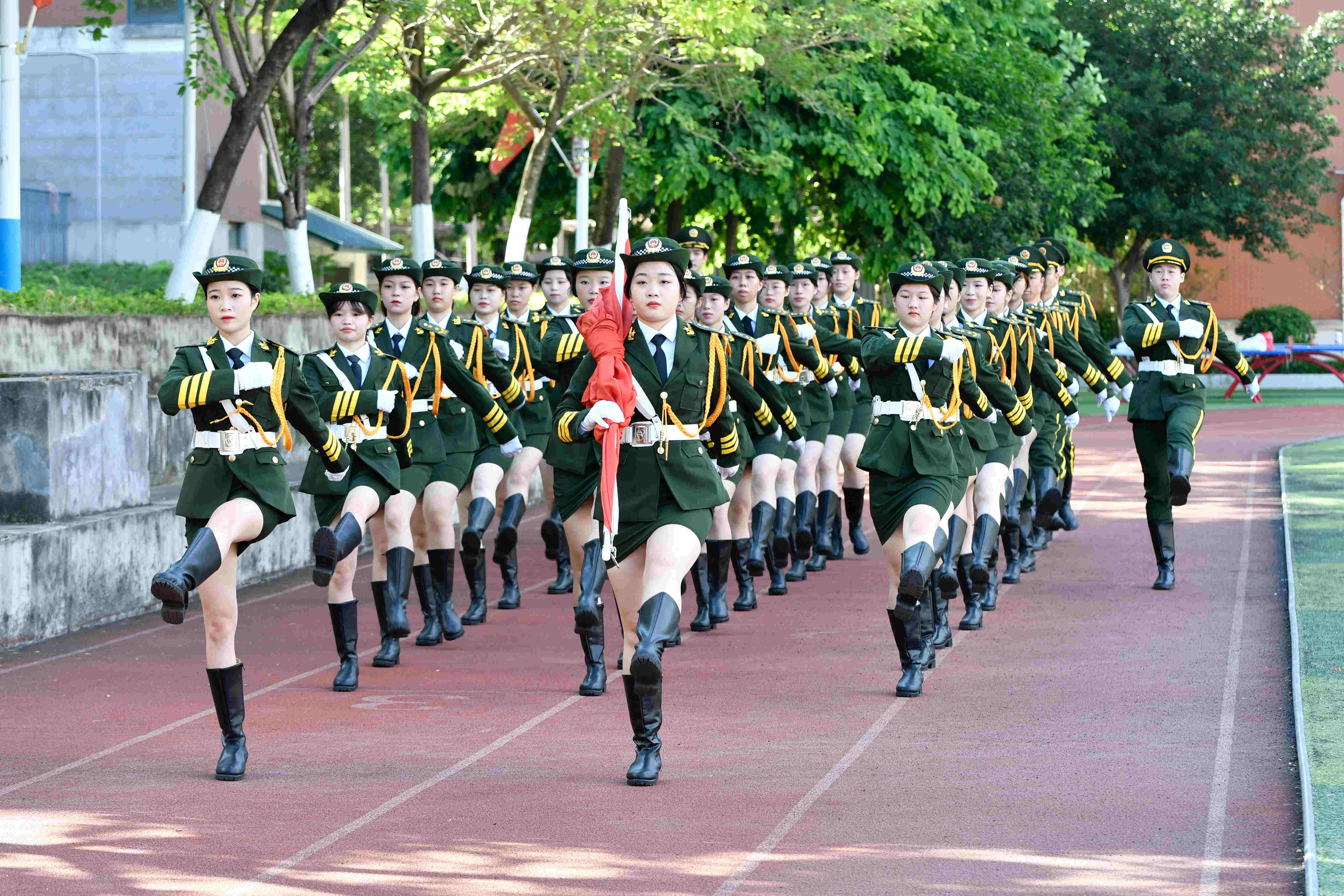 ffa3e6a5c95b3c6e779fb31700dd8224.jpg