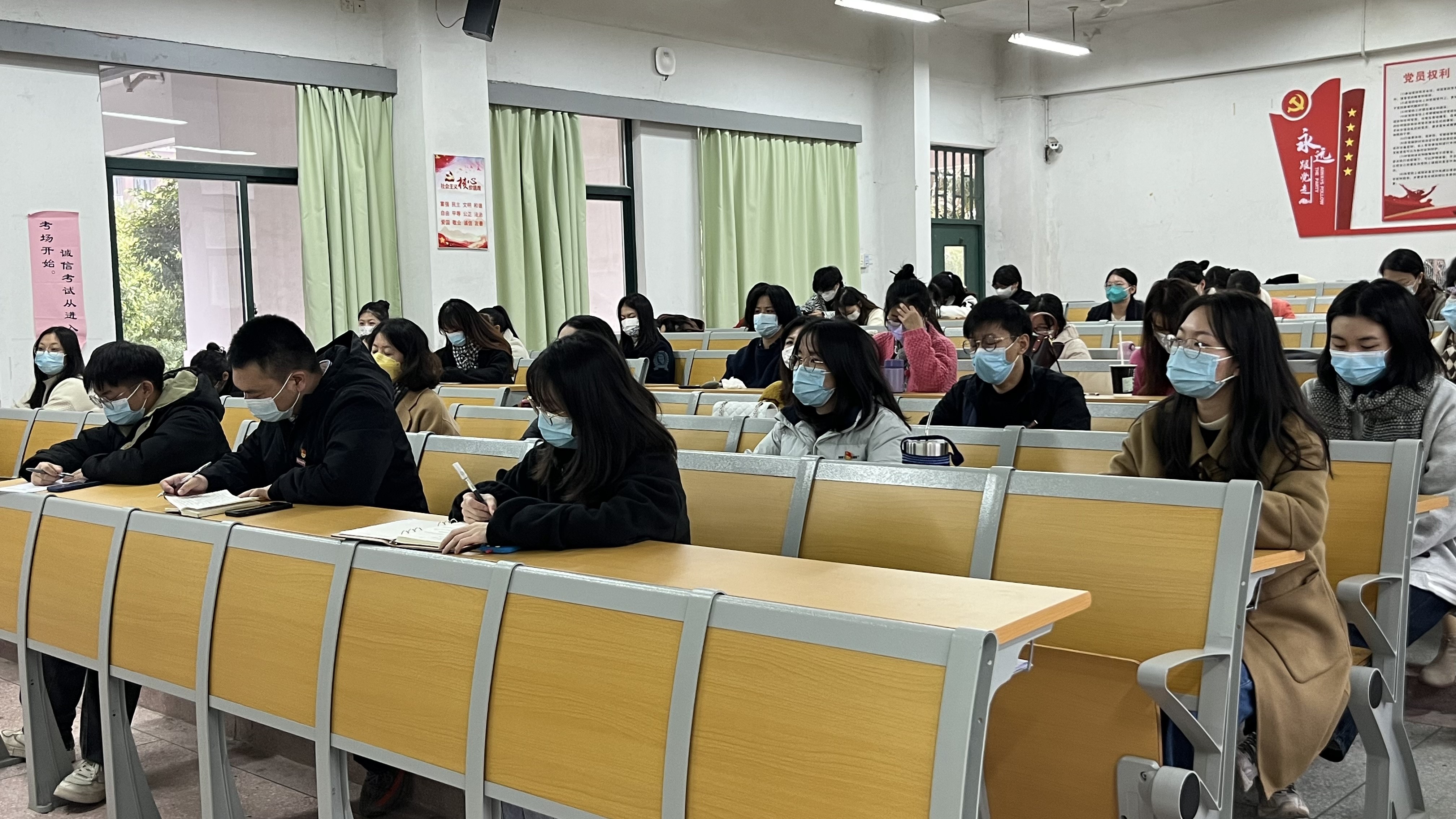 宣讲会照片1.jpg