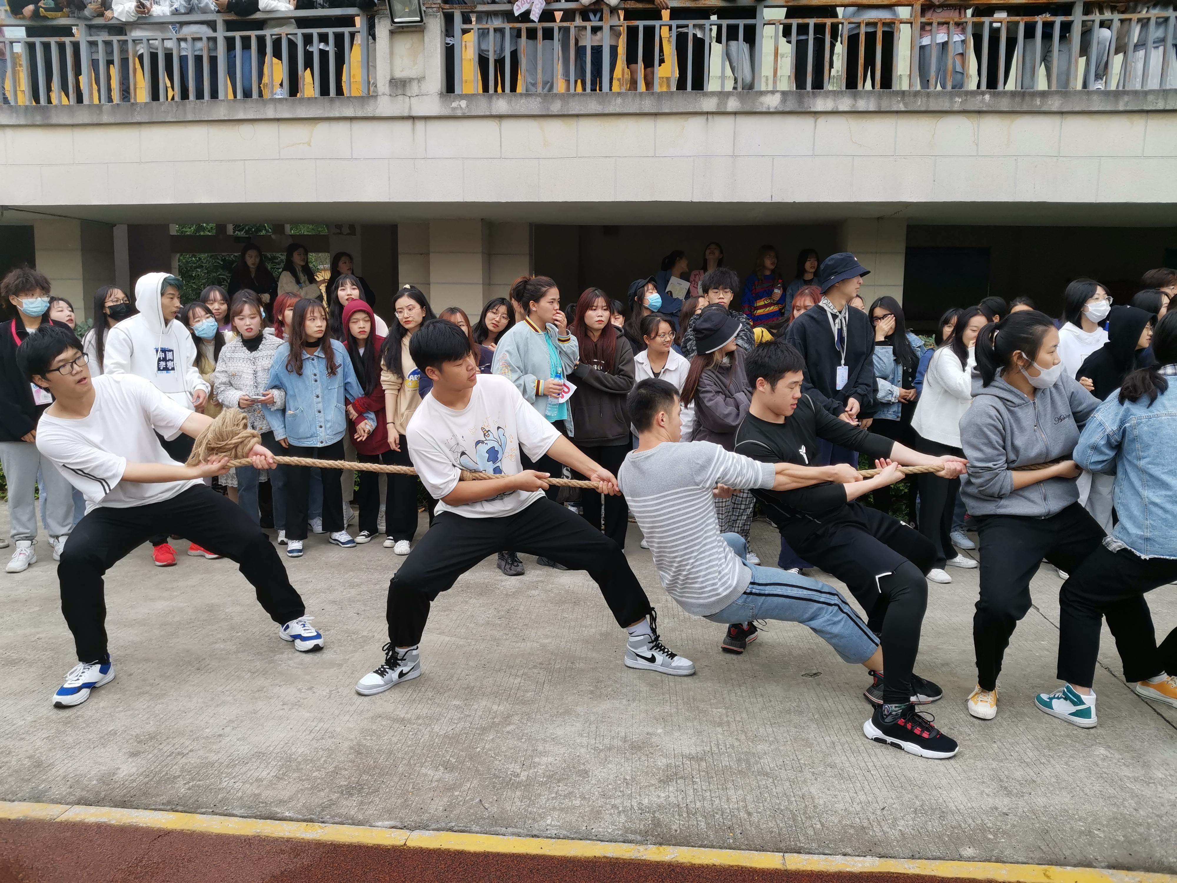 拔河.JPG
