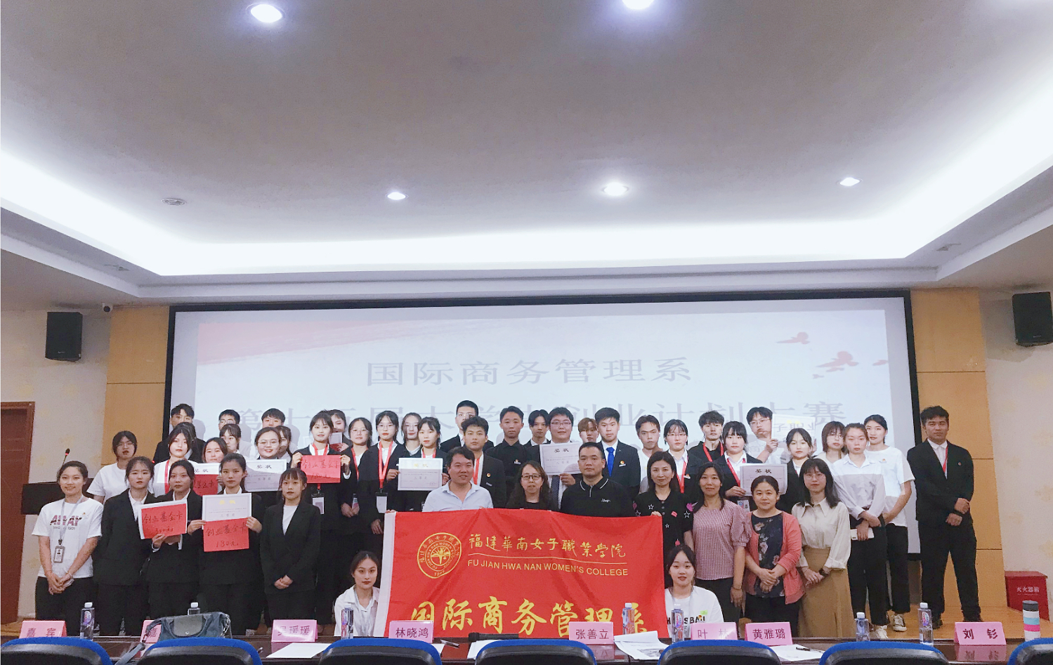 PHRHEH61HY1S559~RQG3)`6_副本.jpg