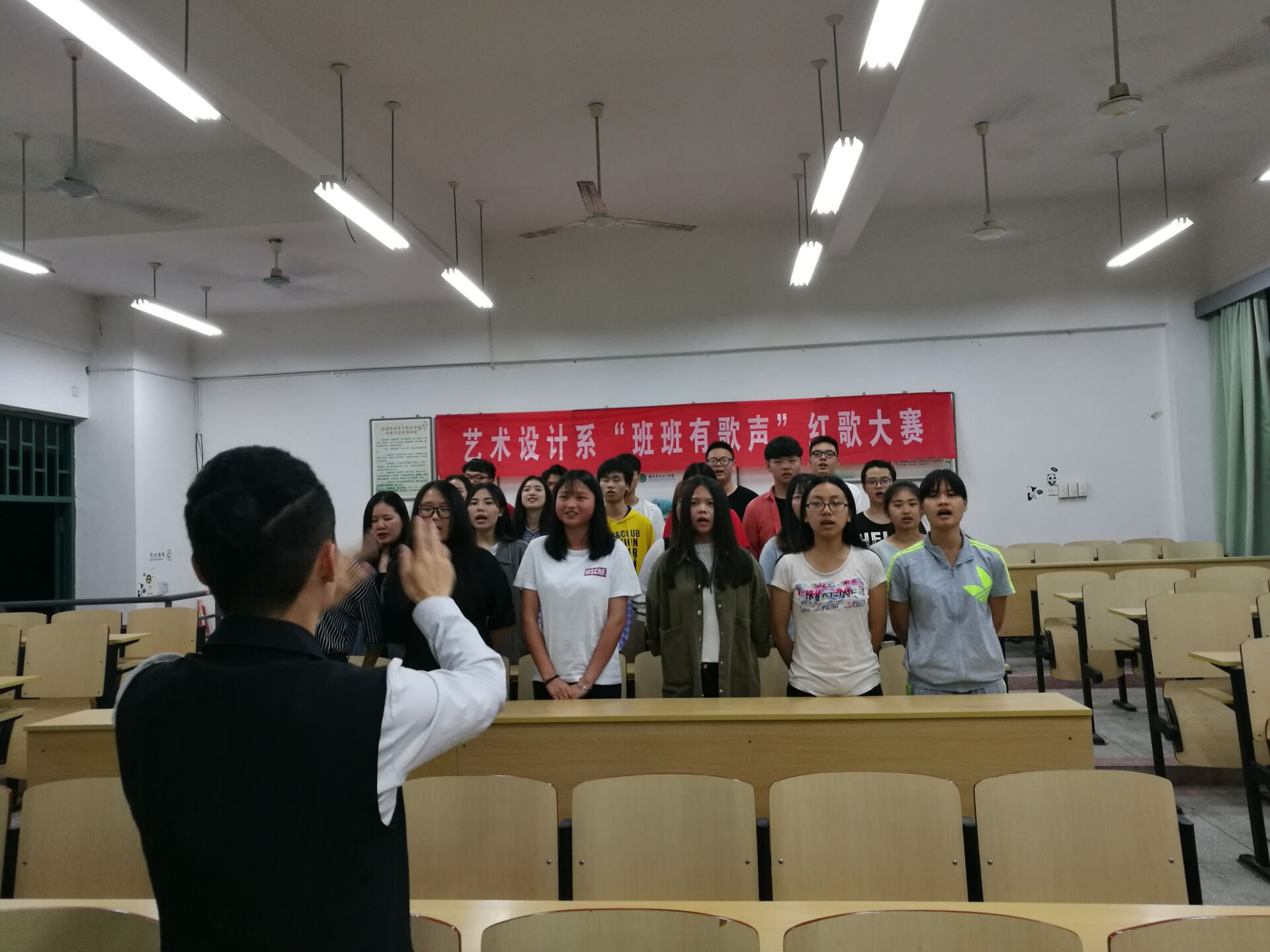 7f1df12c8406acc6123e7c6ddb808c54.jpg