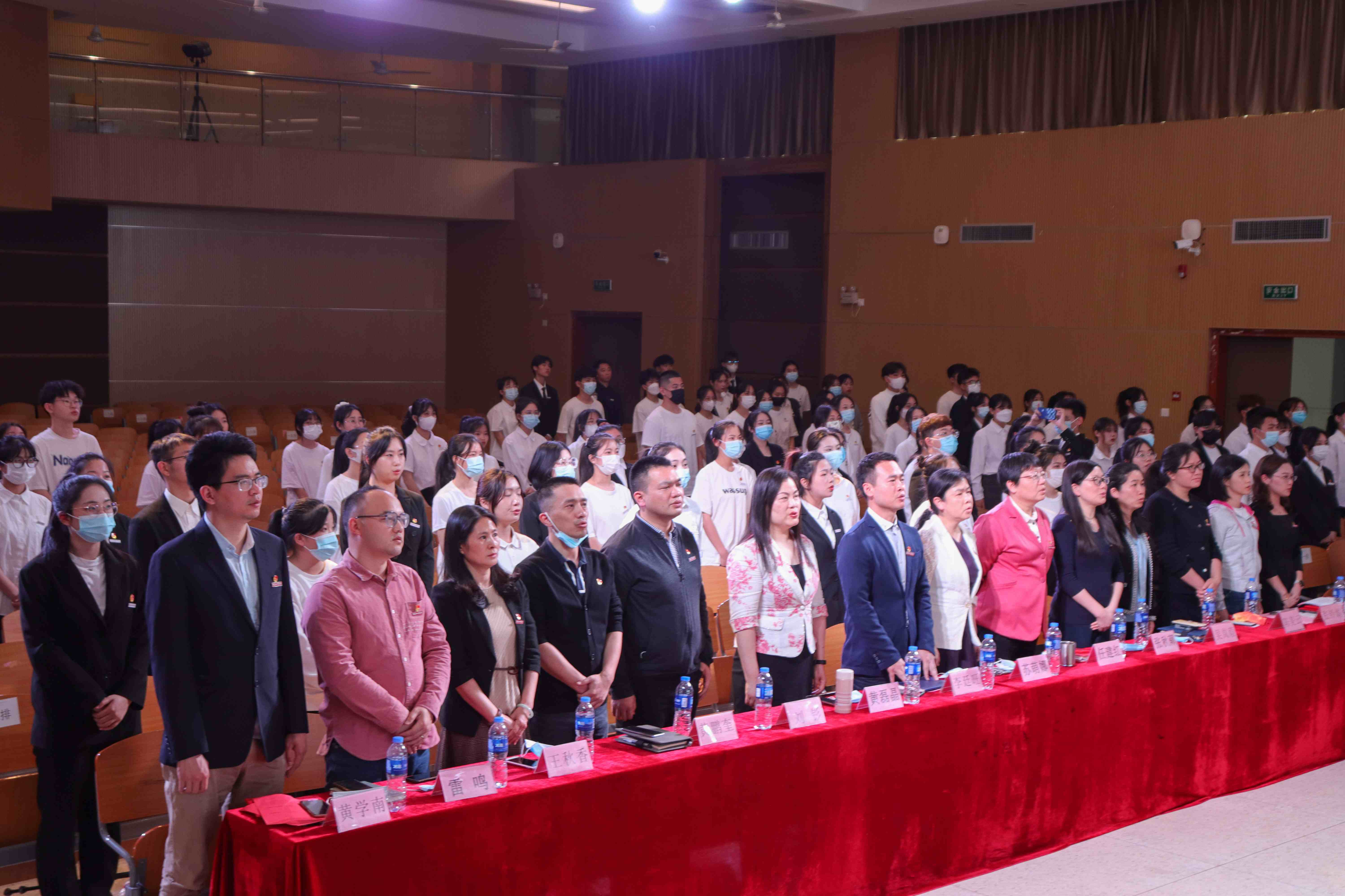 图片8_爱奇艺.jpg