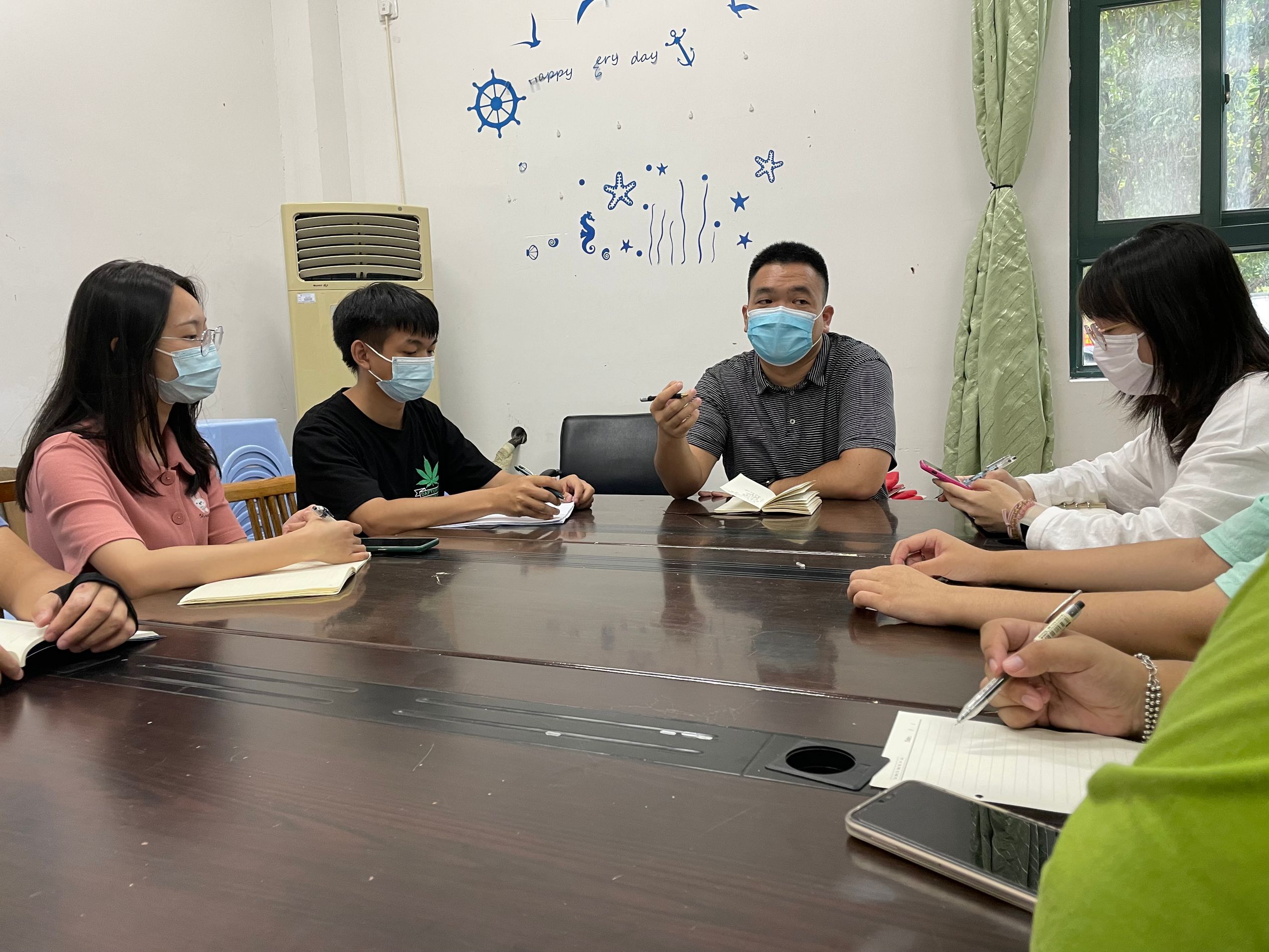 部署会议.jpg