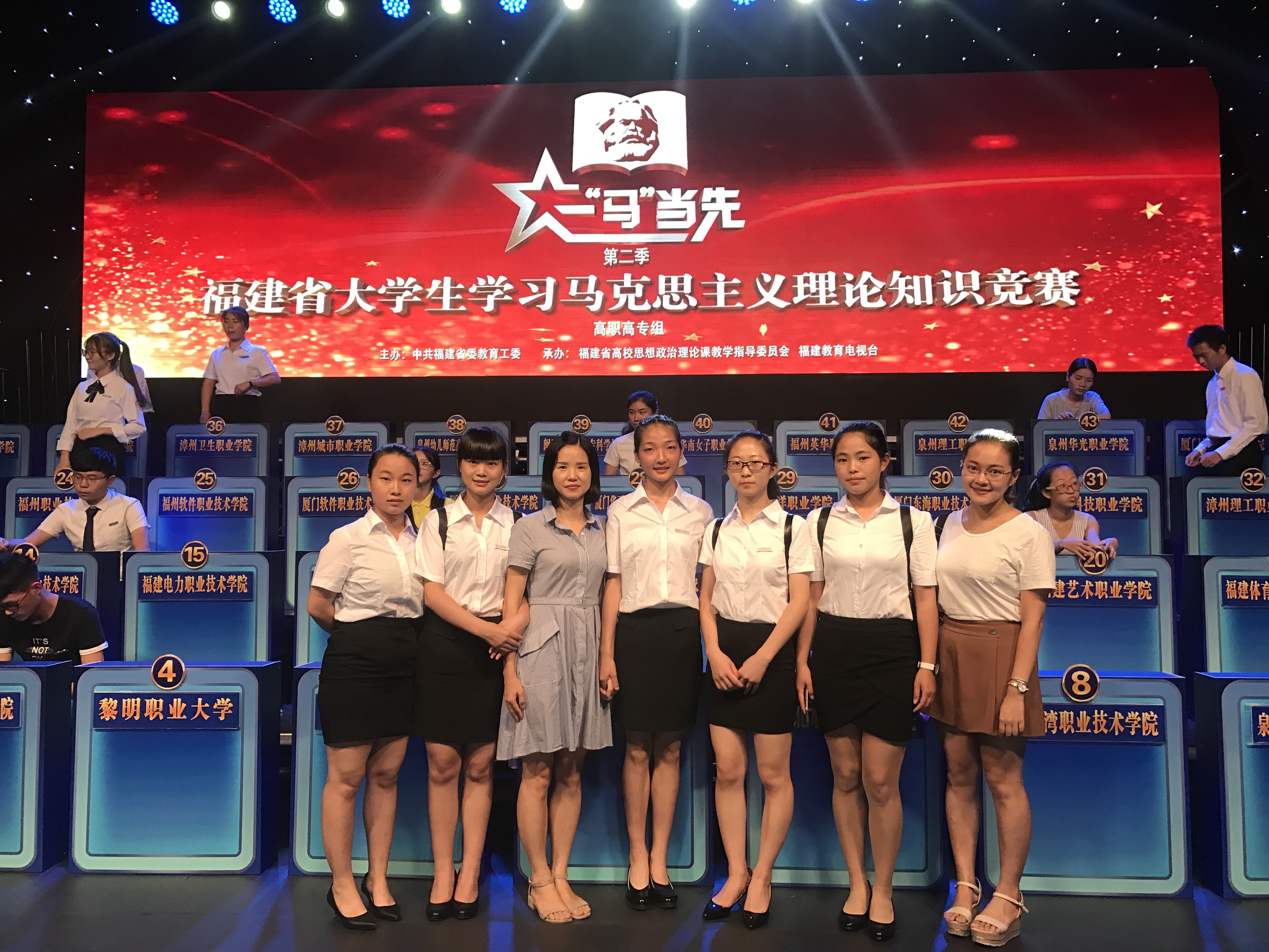 -118e176cca881e50.jpg