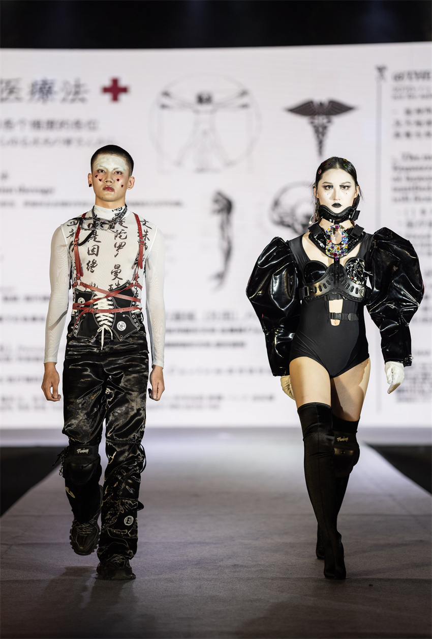 模特展演现场2.jpg