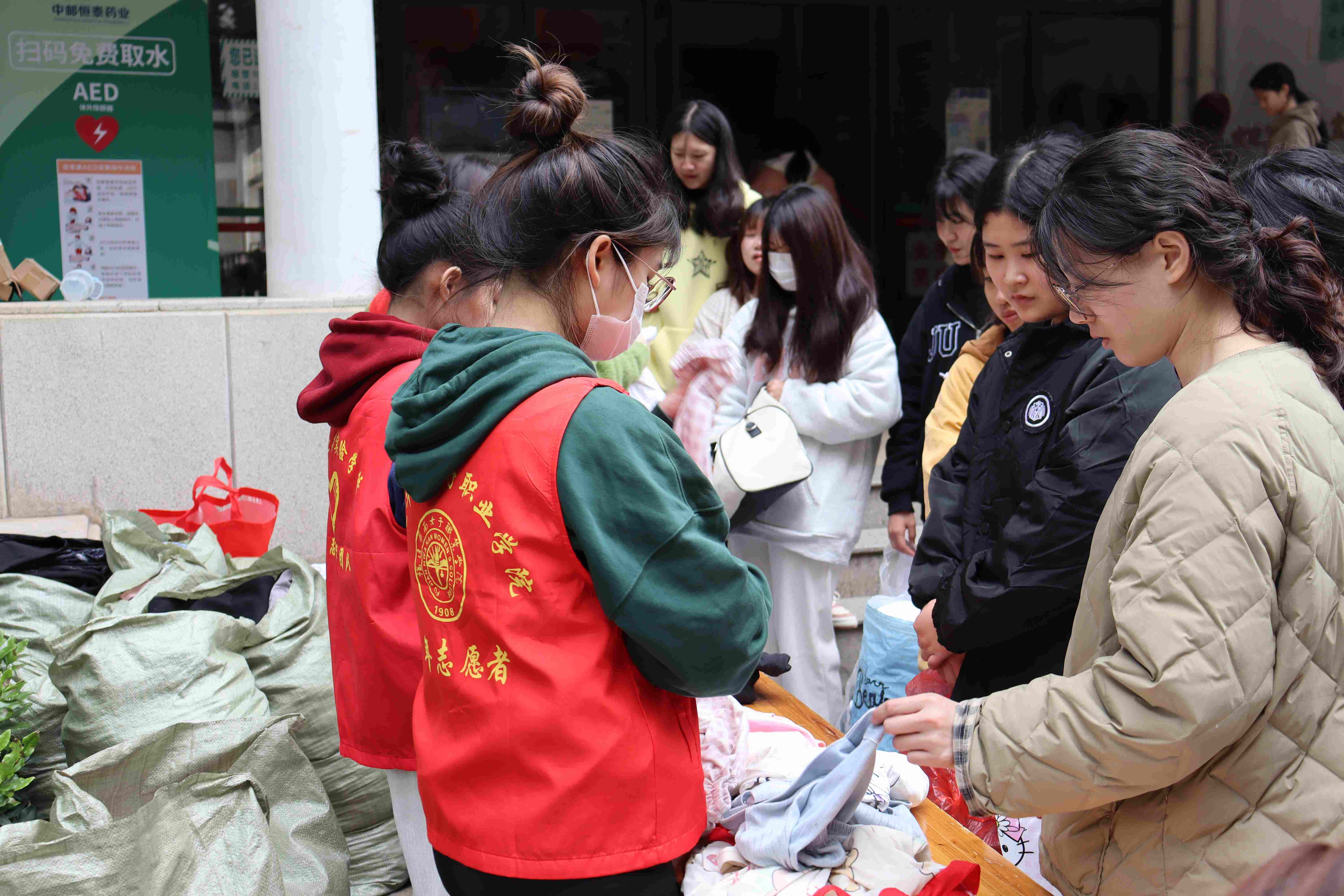 24d0d278eeacf4d9c2e0a99cfa6470b_爱奇艺.jpg